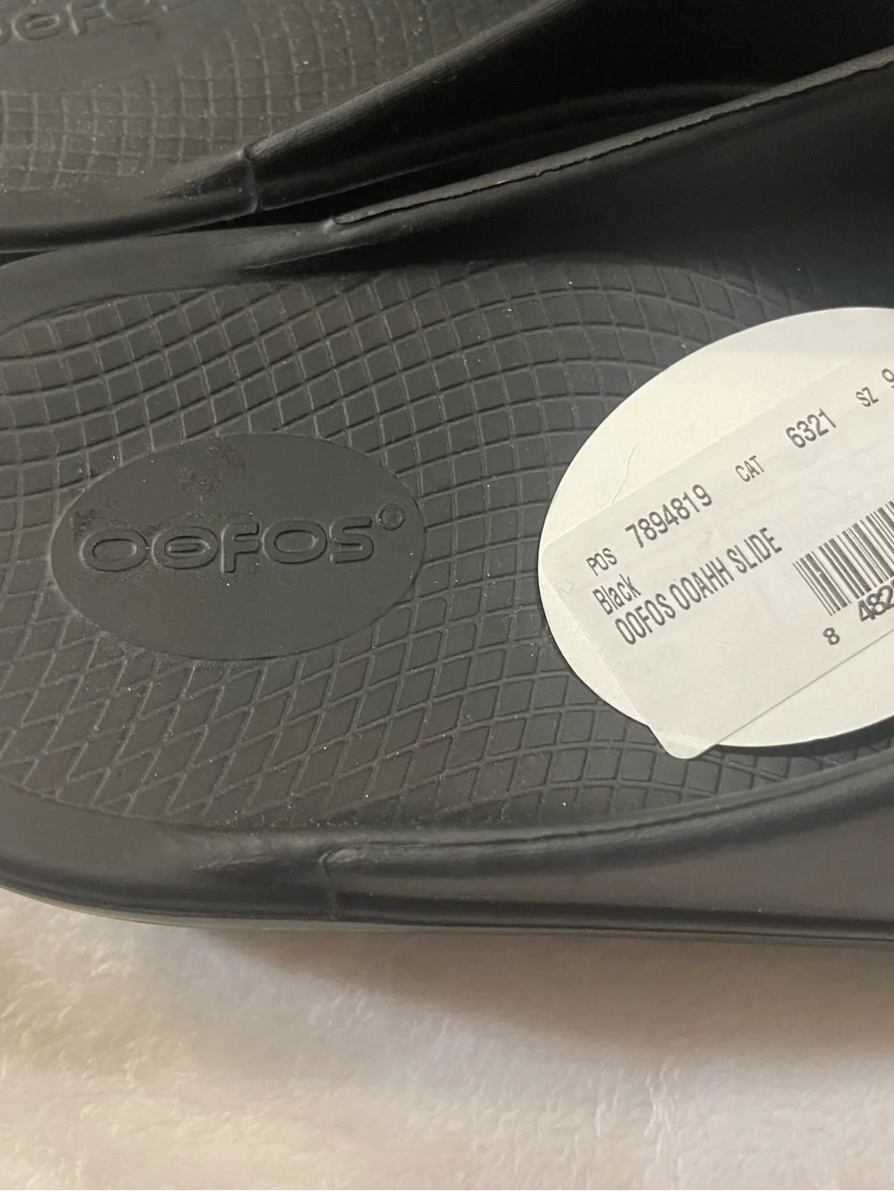 OOFOS Black OOAHH Slide Sandals M9 W11 NWT